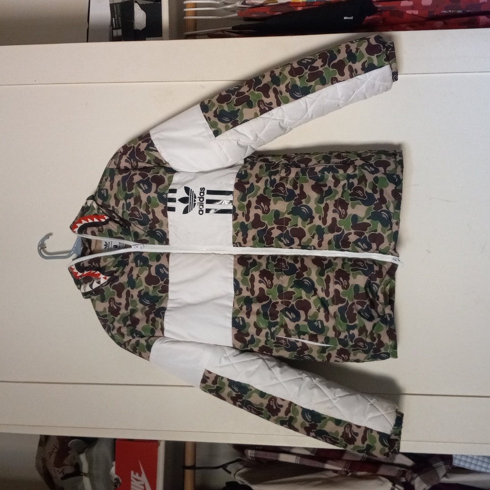 A bathing ape Adidas Shark jacket full zip